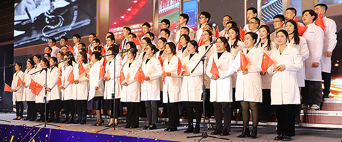 1707181831610147.jpg 员工授奖.jpg